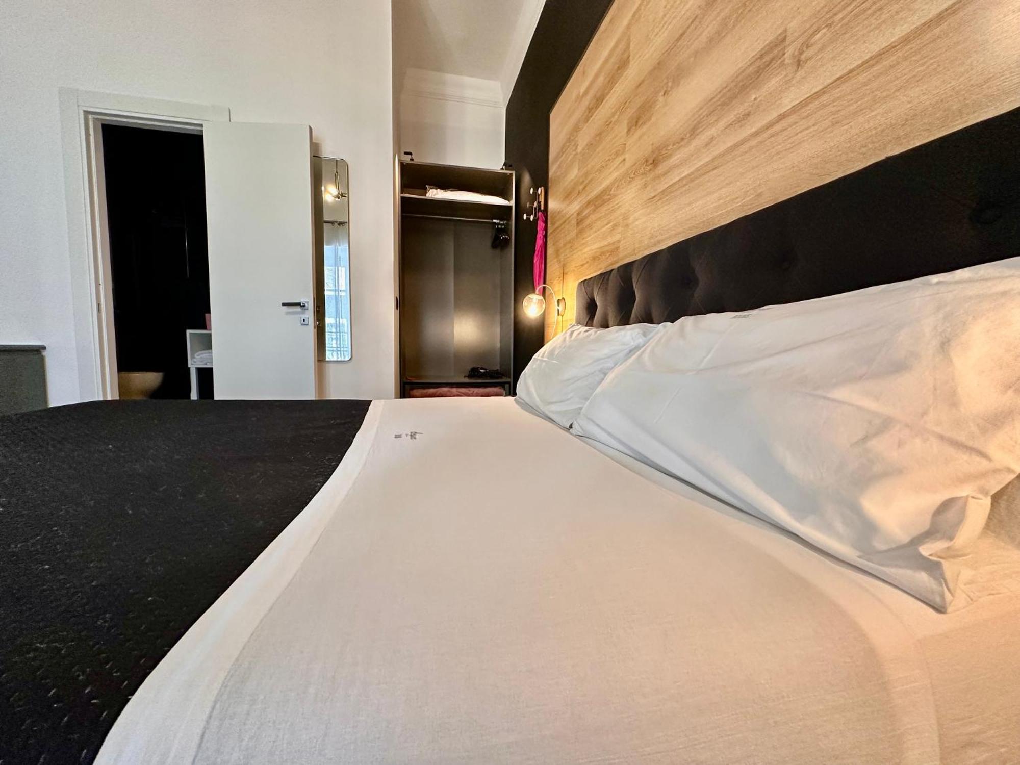 Elegance Rooms Spaccanapoli Exterior foto