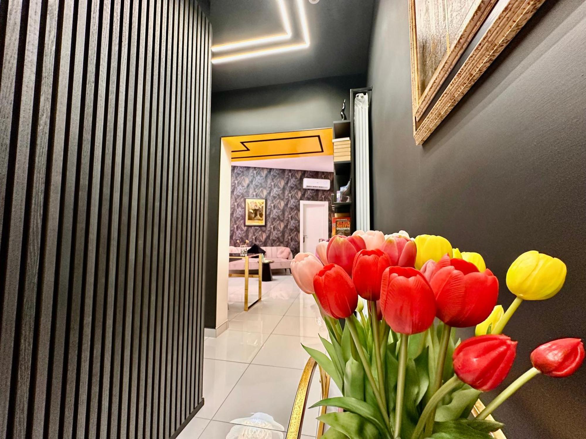 Elegance Rooms Spaccanapoli Exterior foto